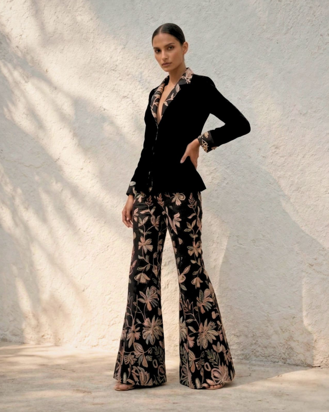 Noir Aadhya Set